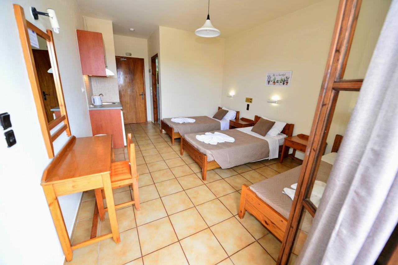 Vergas Hotel Malia ภายนอก รูปภาพ