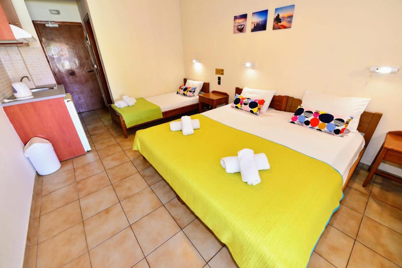 Vergas Hotel Malia ภายนอก รูปภาพ