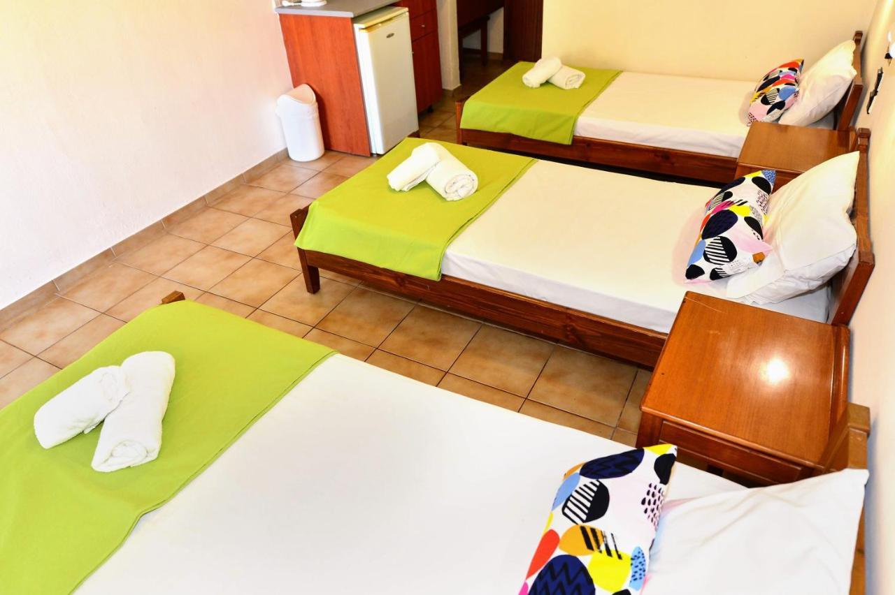 Vergas Hotel Malia ภายนอก รูปภาพ